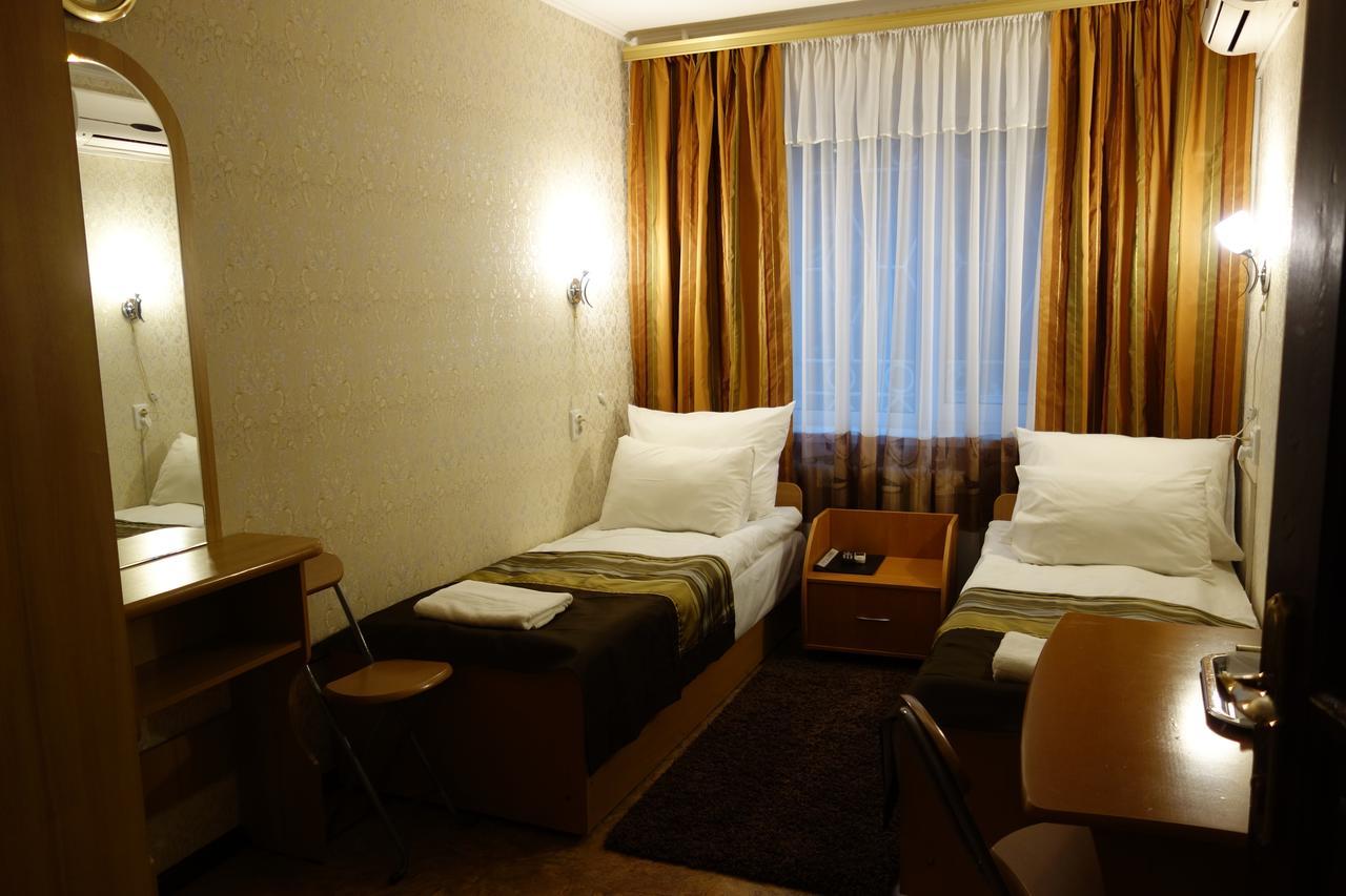 Enrico Hotel นิปโปร ภายนอก รูปภาพ